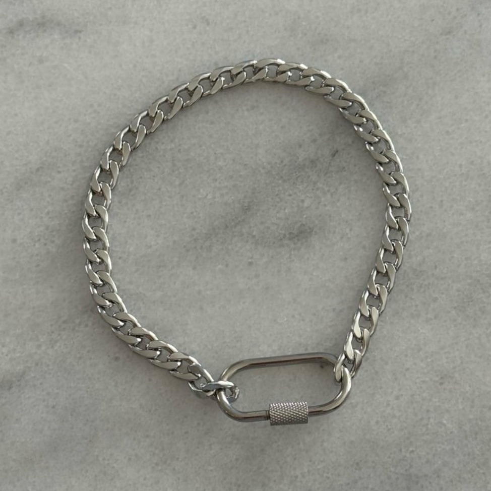 Silver Chain Link Carabiner Bracelet Brand New